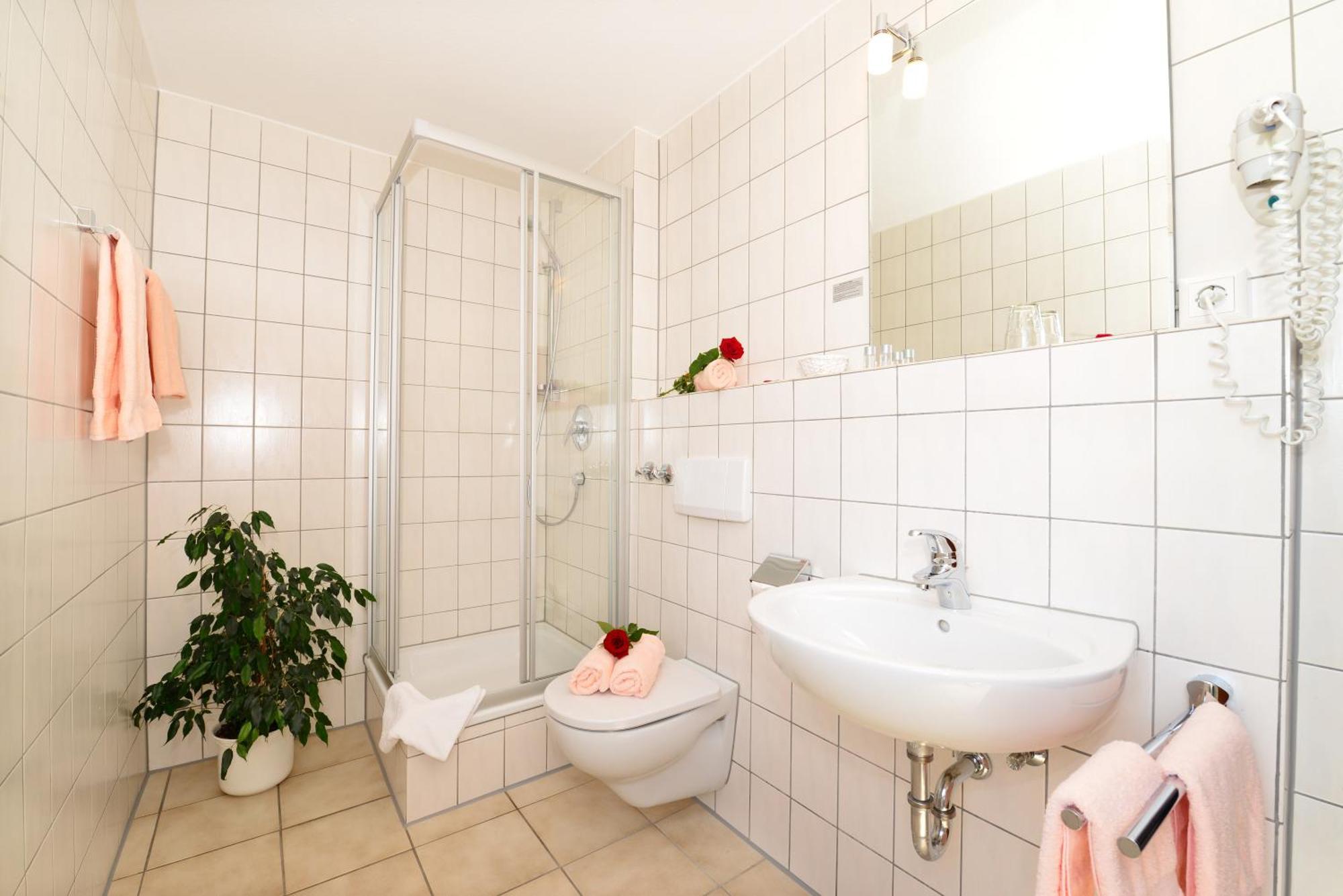 Hotel Am Buchwald Esslingen am Neckar Pokój zdjęcie