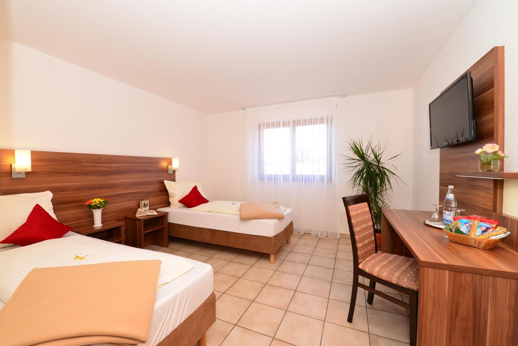Hotel Am Buchwald Esslingen am Neckar Pokój zdjęcie
